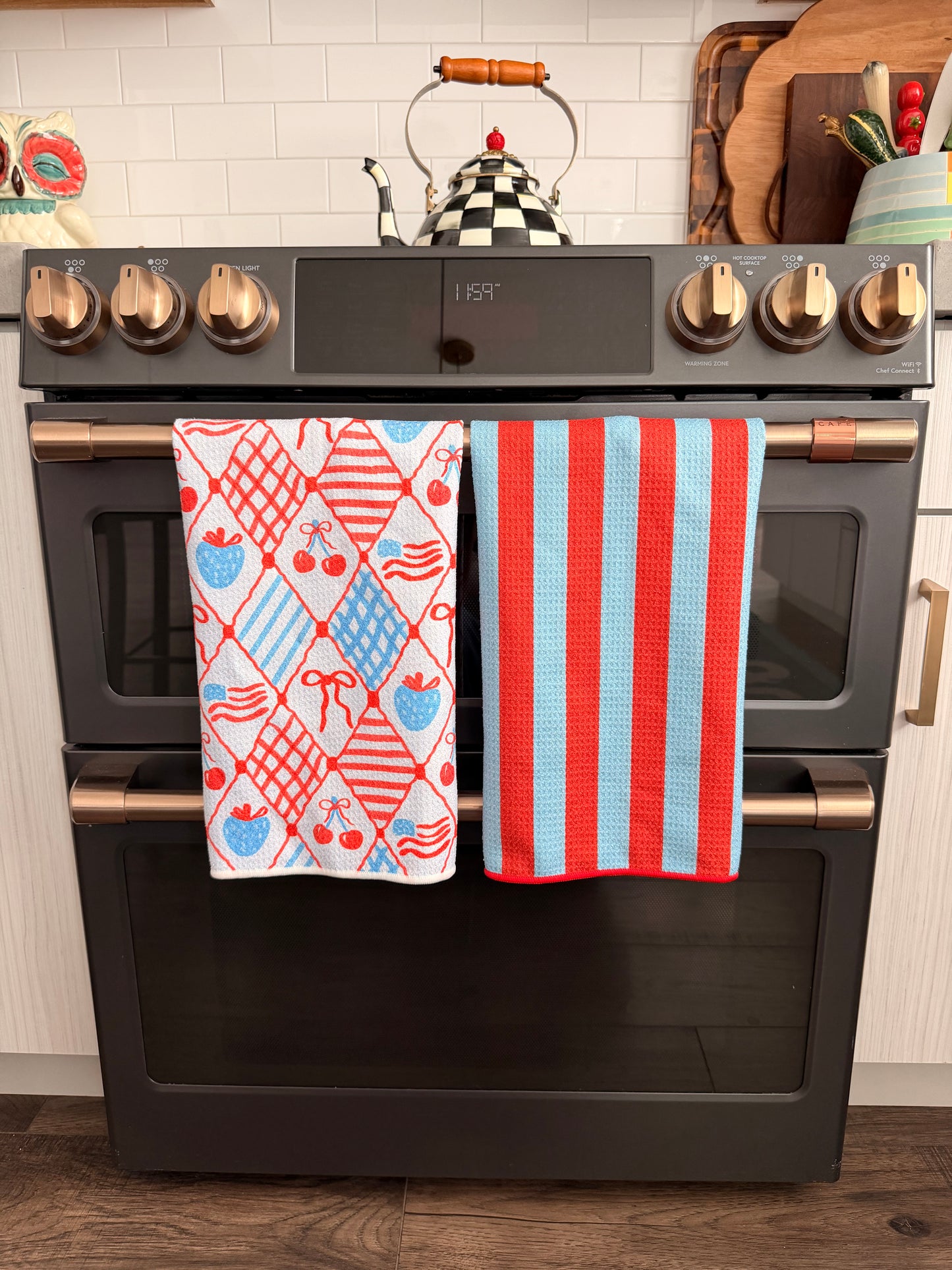 Henry: Double-Sided Hand Towel