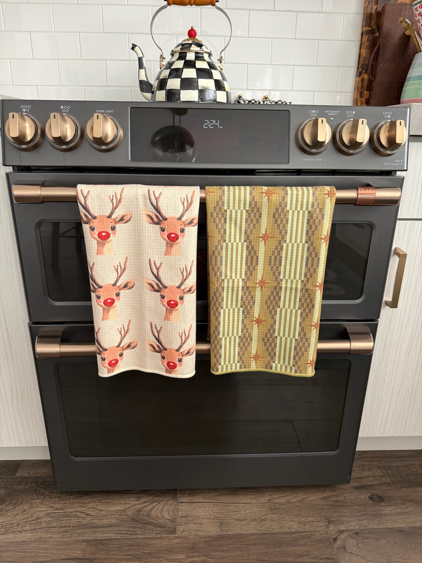 One Shining Moment: Double-Sided Hand Towel