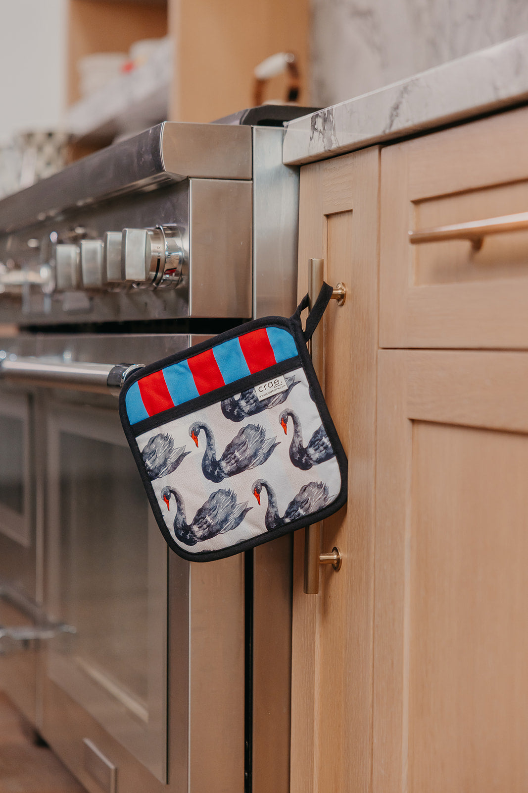 Cob and Pen: 2 Oven Mitt + 1 Pot Pad Bundle Pack