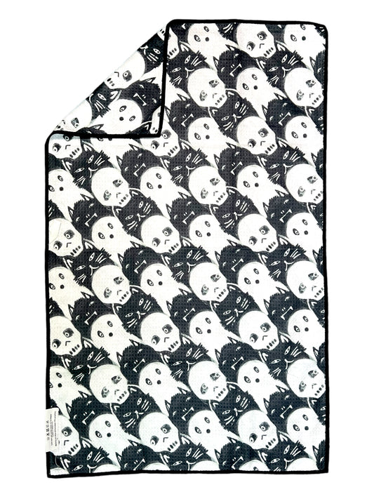 Scaringbone: Double-Sided Hand Towel