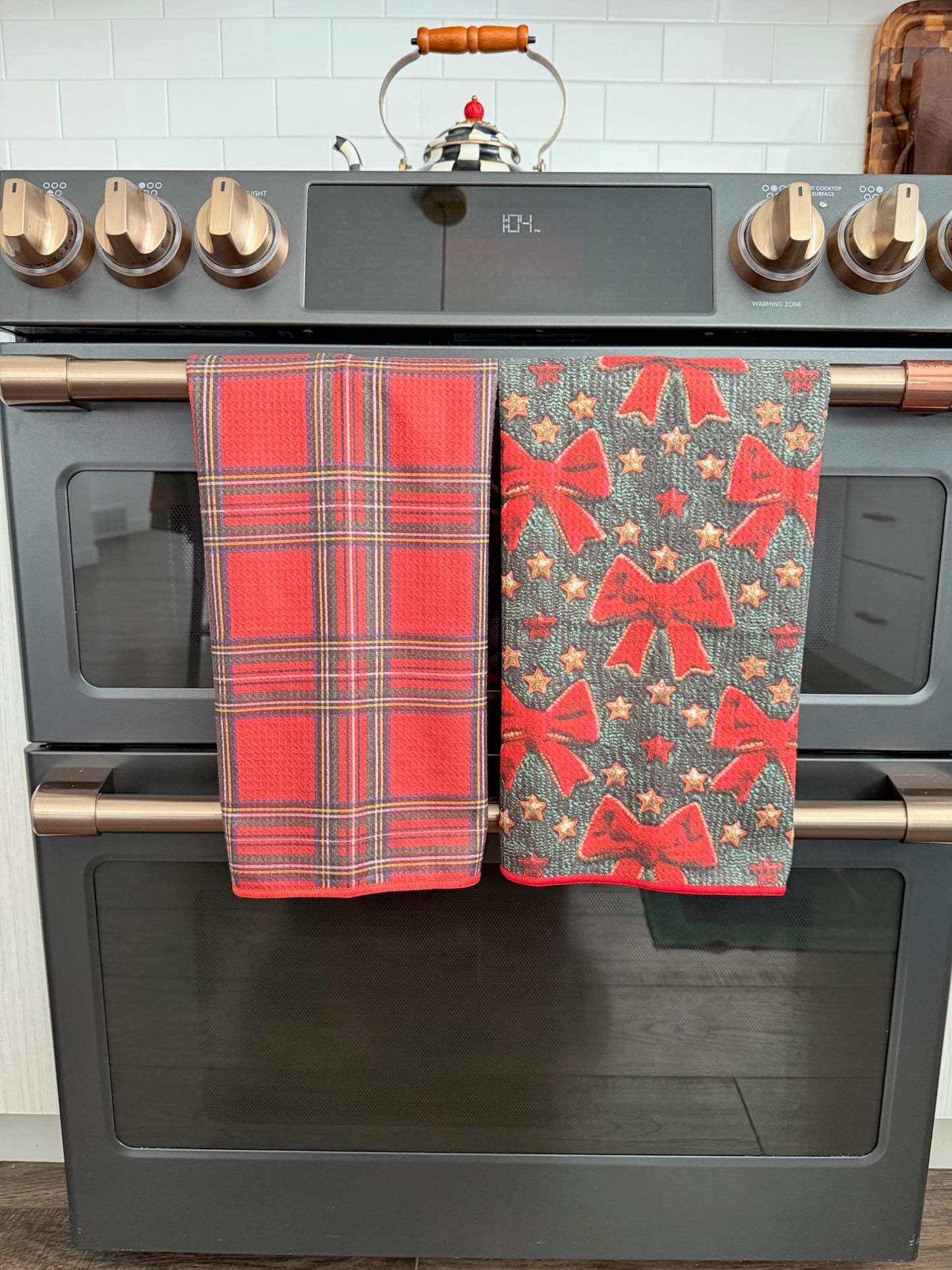 Vixen: Double-Sided Hand Towel