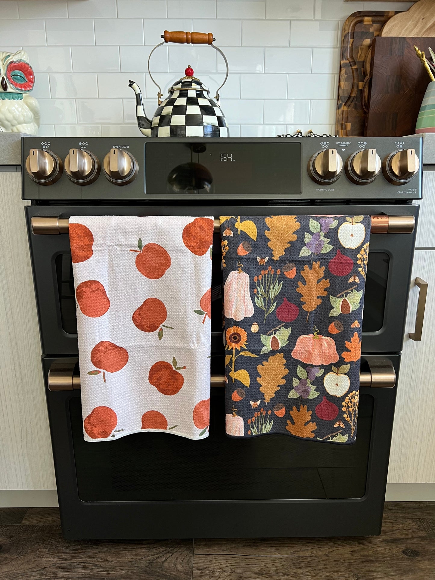 Gather: Double-Sided Hand Towel