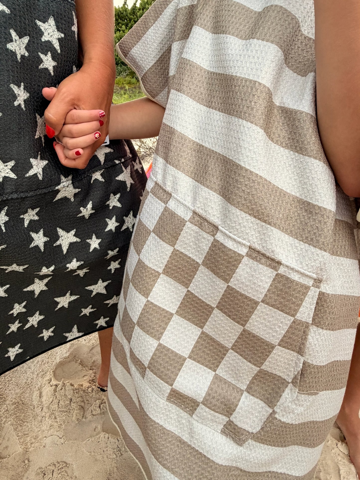 Sandy Cheeks: Reversible Poncho