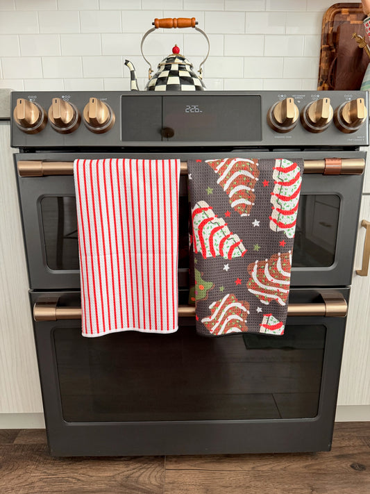 Pinner Red: Double-Sided Hand Towel