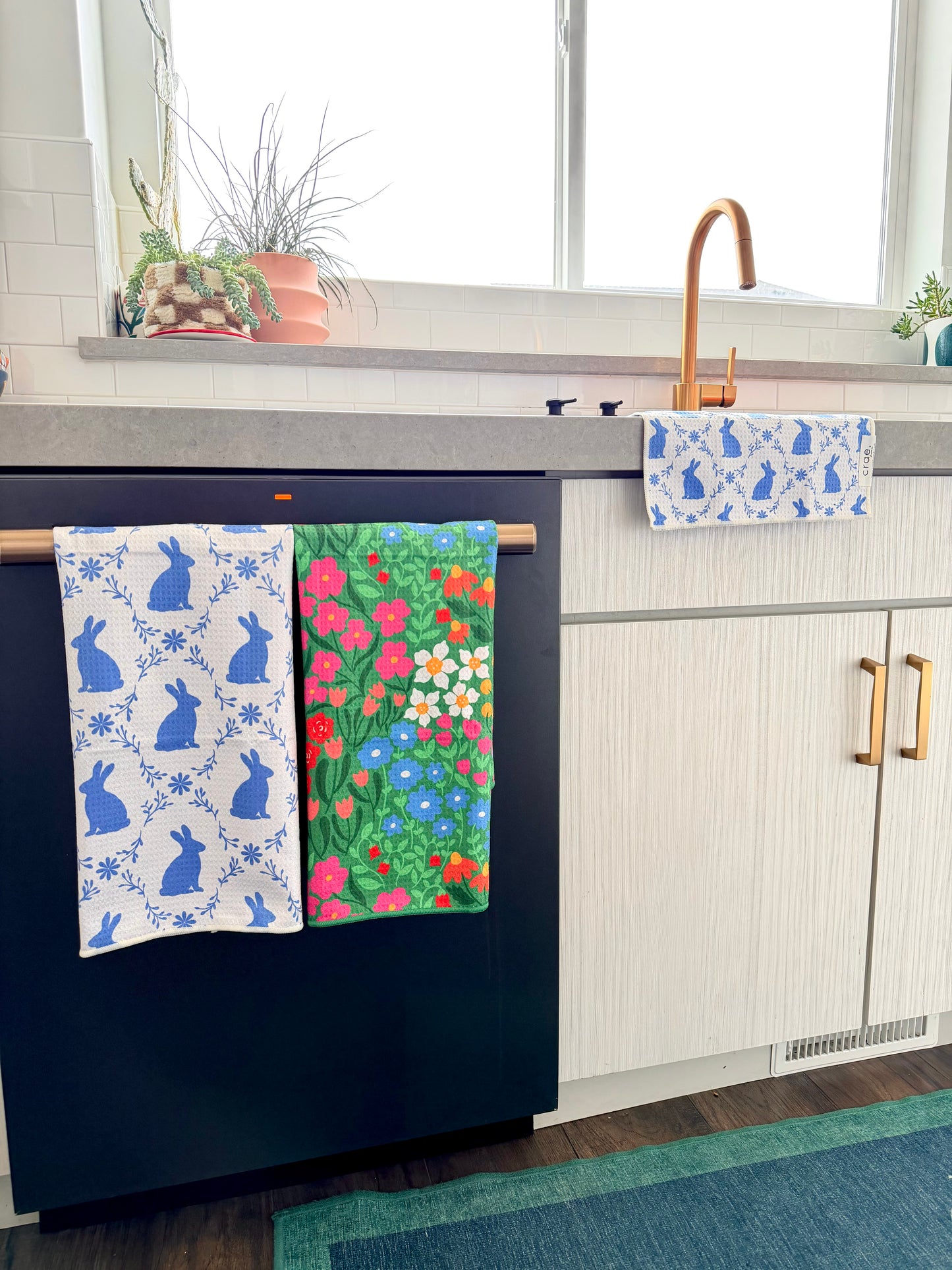 April craezie. subscription: Double-Sided