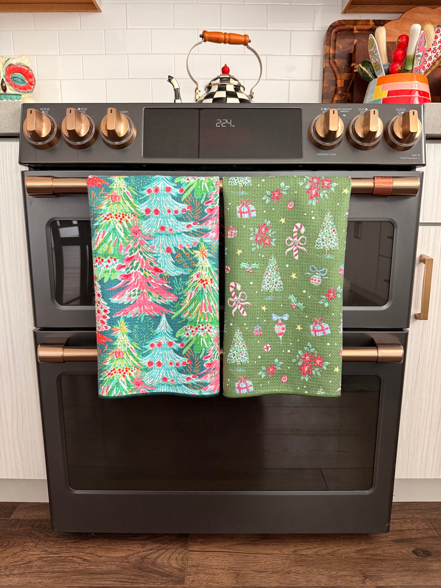 Yuletide: Double-Sided Hand Towel