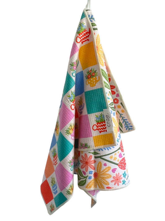 Tea Garden: Reversible Hand Towel