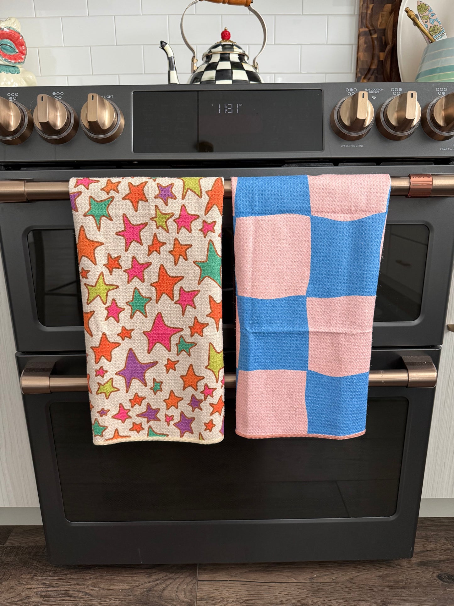 Cotton Candy: Double-Sided Hand Towel