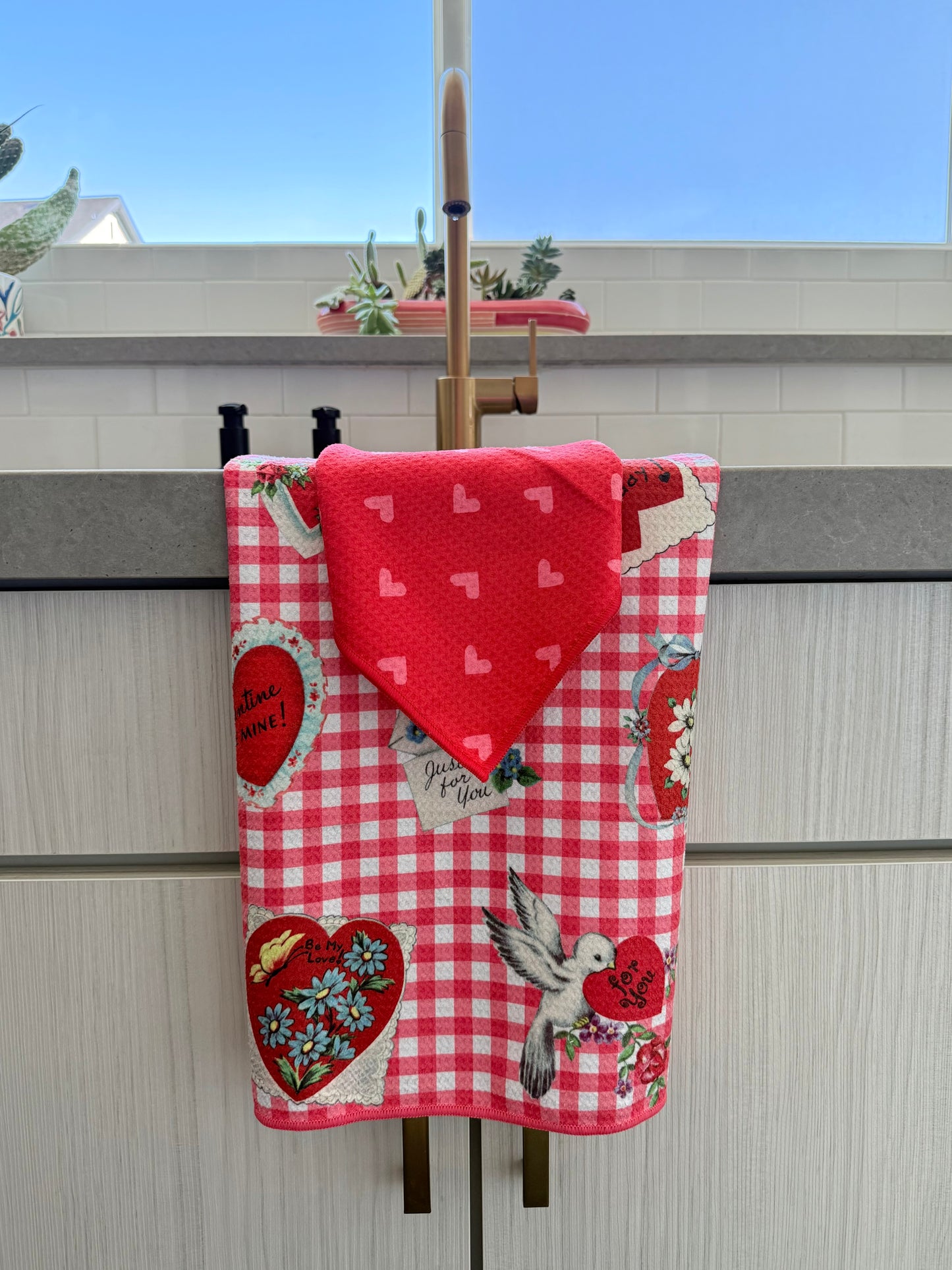 Love Notes/Hearts: Double Sided-Hand Towel Washcloth Set