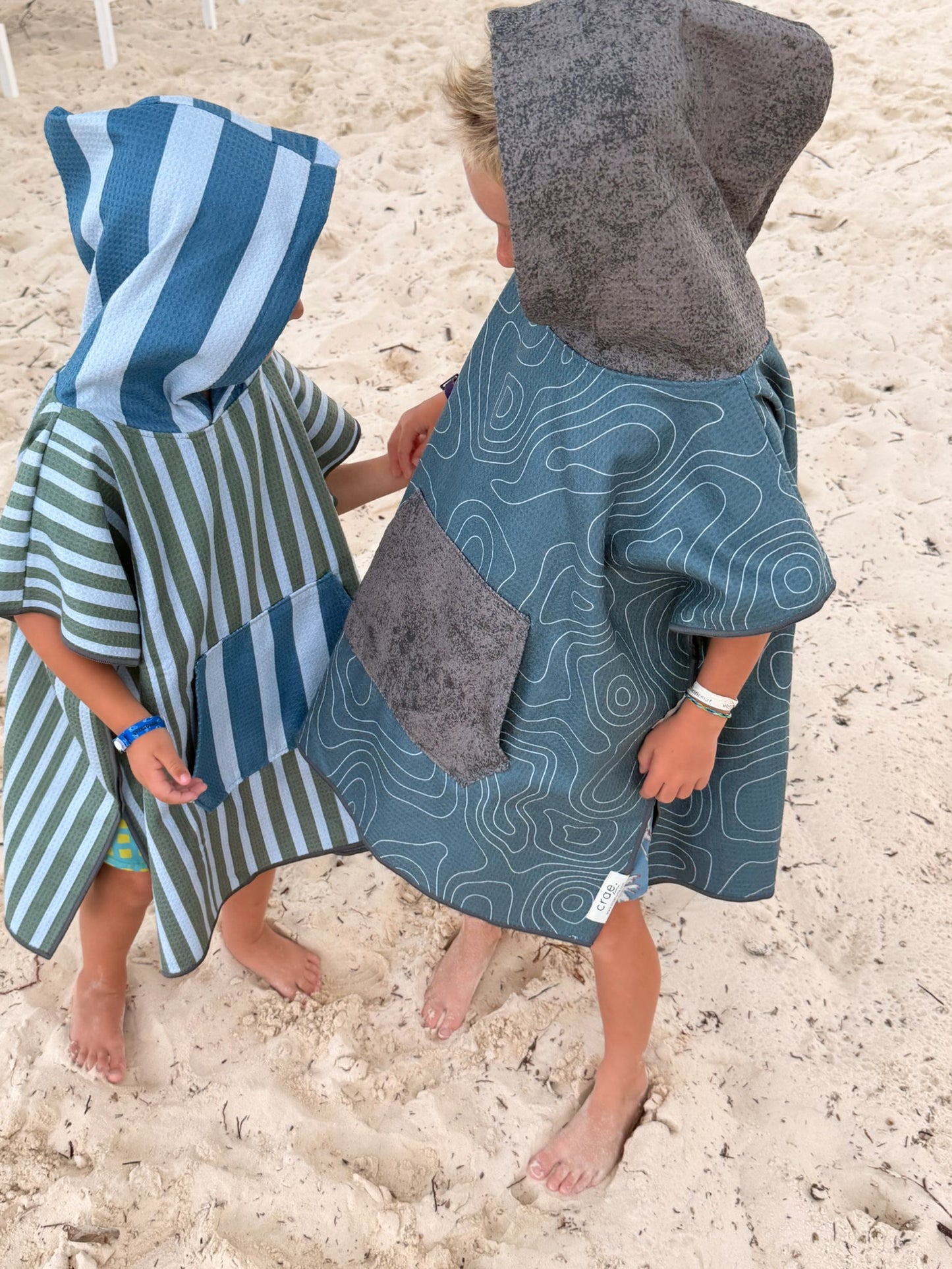 Shae: Reversible Poncho