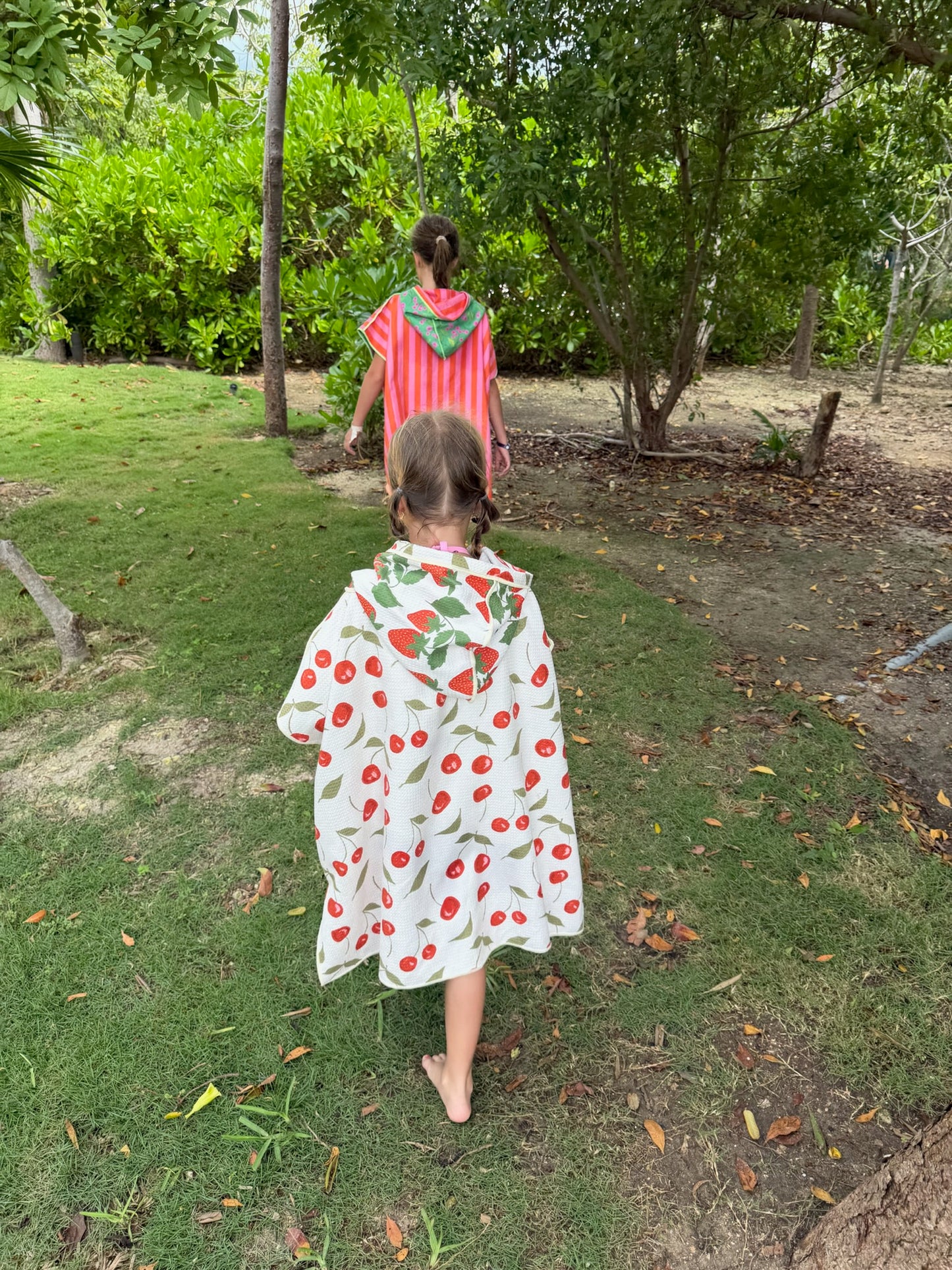 Berries and Cherries: Reversible Poncho