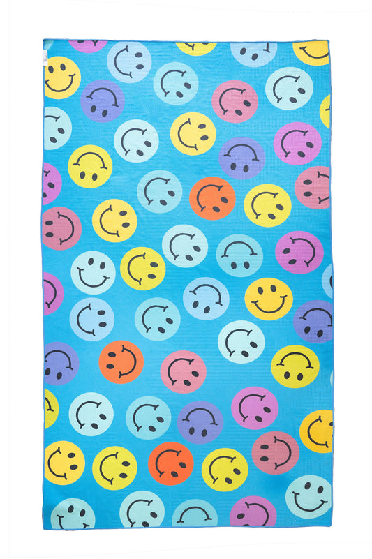 Smiley Pool Towel: Reversible